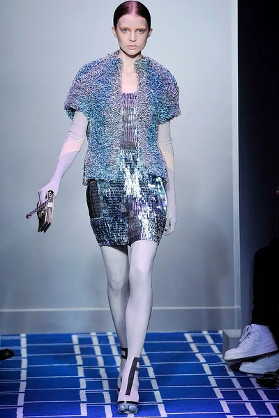 Look 34